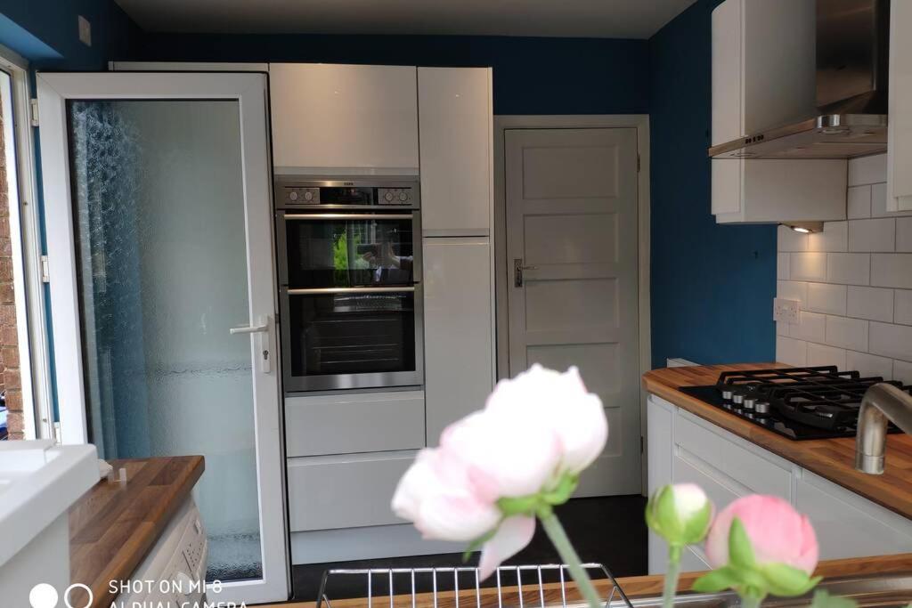 Cozy Entire Bungalow House Winchmore Hill Екстер'єр фото